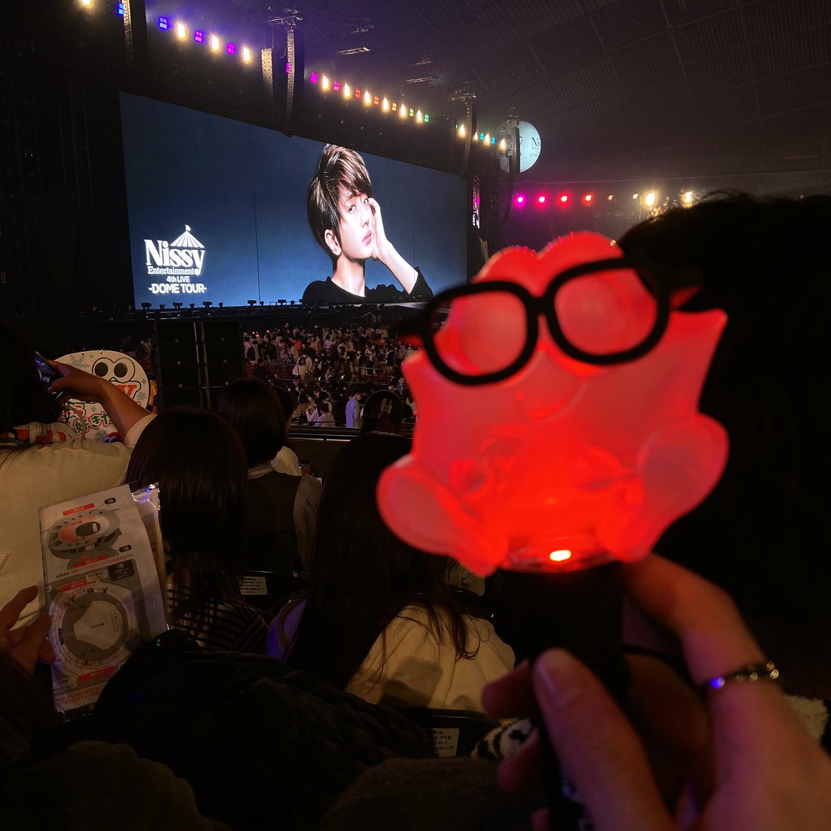Shun1020aaa's tweet photo. Nissy Entertainment 4th Live 【DOME TOUR】
ついに6公演が終わってしまった...😢
やっぱりNissyは最高のアーティストとエンタテインメントだとさらに強く感じた✨

これほどファン思いのアーティストはいないと思う！！！

@NissyStaff 

#Nissy
#NissyEntertainment4thLiveDOMETOUR https://t.co/vkEJaVeQUT