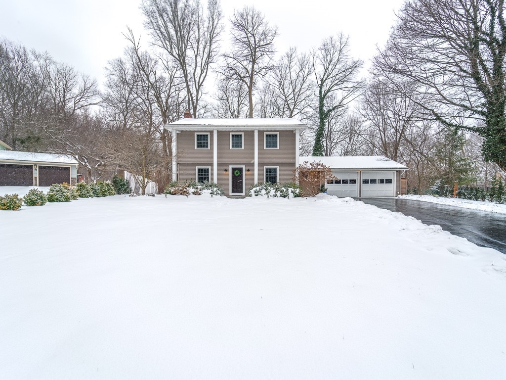 rppsoldteam's tweet photo. New Listing! $369,900.00, 4BR, 3BA, 44 Mill Valley Road, Perinton, NY 14534, Full Details https://t.co/9LnSc7XvUV https://t.co/WXD3ecSdzG