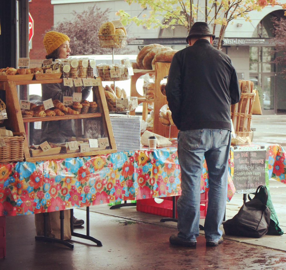 BreadFarmBakery's tweet photo. Our bakery is more than just a place to buy baked goods. It's a community gathering spot where friends and neighbors come to catch up and enjoy delicious treats. 
#BreadFarmBakery https://t.co/8dqGZXMoJ0