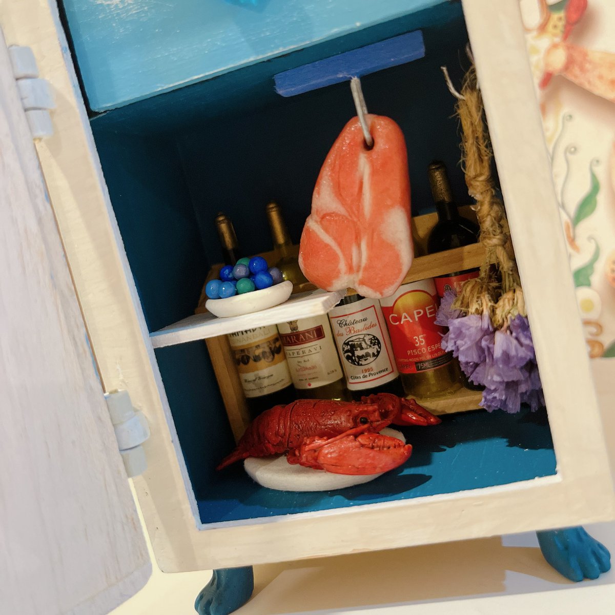 smile_happy_you's tweet photo. #オルソのおいしい雑貨店
氷属性のドラゴンのこども。
この子をどーしても連れて帰りたい‼️と、1度帰宅して夫からお金を借りました！何と光るのですよ。"ミント"と命名(弱そう🤣) #dwarffactory https://t.co/OfIbmVVeQs