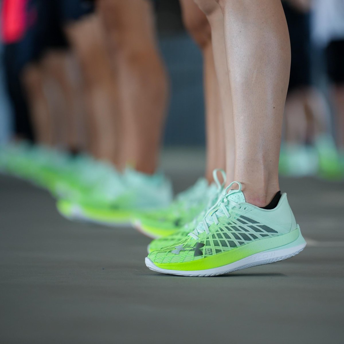 Loverunnn's tweet photo. เมื่อ Under Armourทำ Super Shoes รุ่นแรกก็ไม่ธรรมดาเลยค่า
ราคาประมาณ6,990 thb
#Revrunnr #UARunCrewTH
#RunningInsider https://t.co/zzZCfOU1we