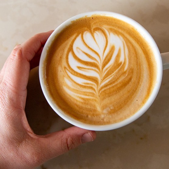 FrothyMonkey's tweet photo. But first, Frothy! Have you seen the giveaway we’re doing? Head to our previous post, follow the instructions and if you’d be so kind like and share it with your friends, too! Have a great week 💛
 
#frothylove #butfirstfrothy #nashville #visitmusicci… https://t.co/NQMg2SEjsh https://t.co/rpHqEjMfXD