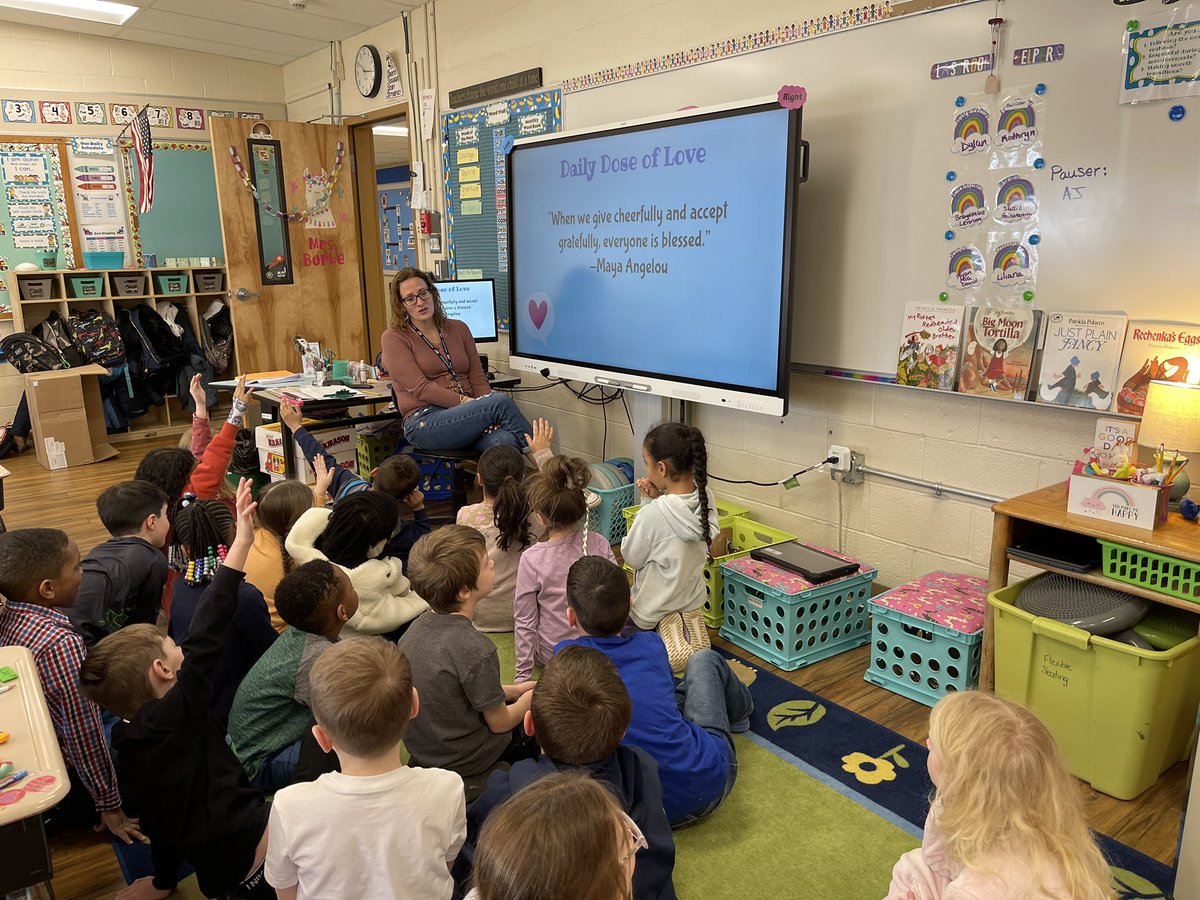 ChrisCBarrie's tweet photo. What are we grateful for? Answers included pets, sneakers, and our own art teacher, Ms. Boylan! @MsBoylanArt @wcsd @Washington_WCSD https://t.co/JzBMQbpDrn