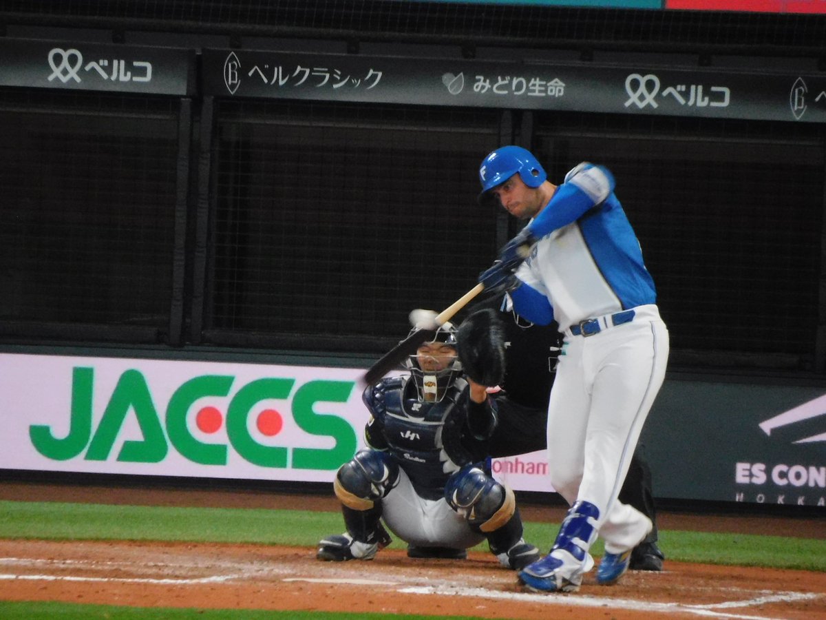 SUMINAFHERO61's tweet photo. #2023年03月26日
#LoveFighters
#アリエル・マルティネス
#sec135
#外野レフト1階席
#4列目 https://t.co/muETHt3fIt