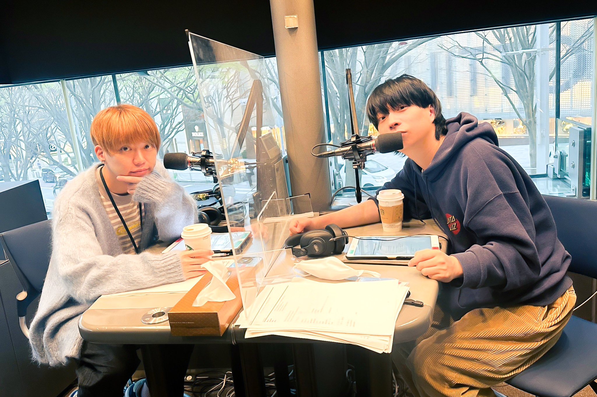 クリープハイプ　尾崎世界観直筆サインステッカーTHE KINGS PLACE 人気商品ランキング クリープハイプ PLACE KINGS 尾崎世界観直筆
