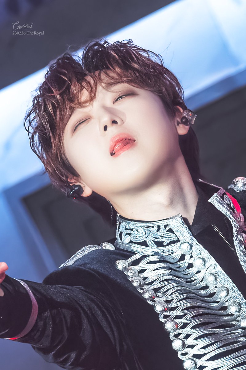 gurumi_photos's tweet photo. 230226 로얄콘서트 : The Palace of Forestella in Seoul ENCORE

#포레스텔라  #Forestella 
#강형호  #KangHyungho  

- https://t.co/1m1lFu1Otj