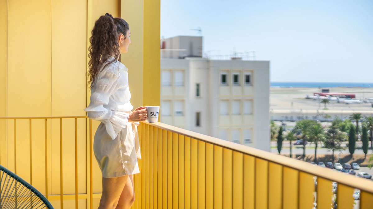 Sundesk vous offre une localisation stratégique dans la capitale azuréenne pour y installer vos bureaux. 😎

NICE incarne parfaitement la douceur et l’art de vivre méditerranéen. 🌊