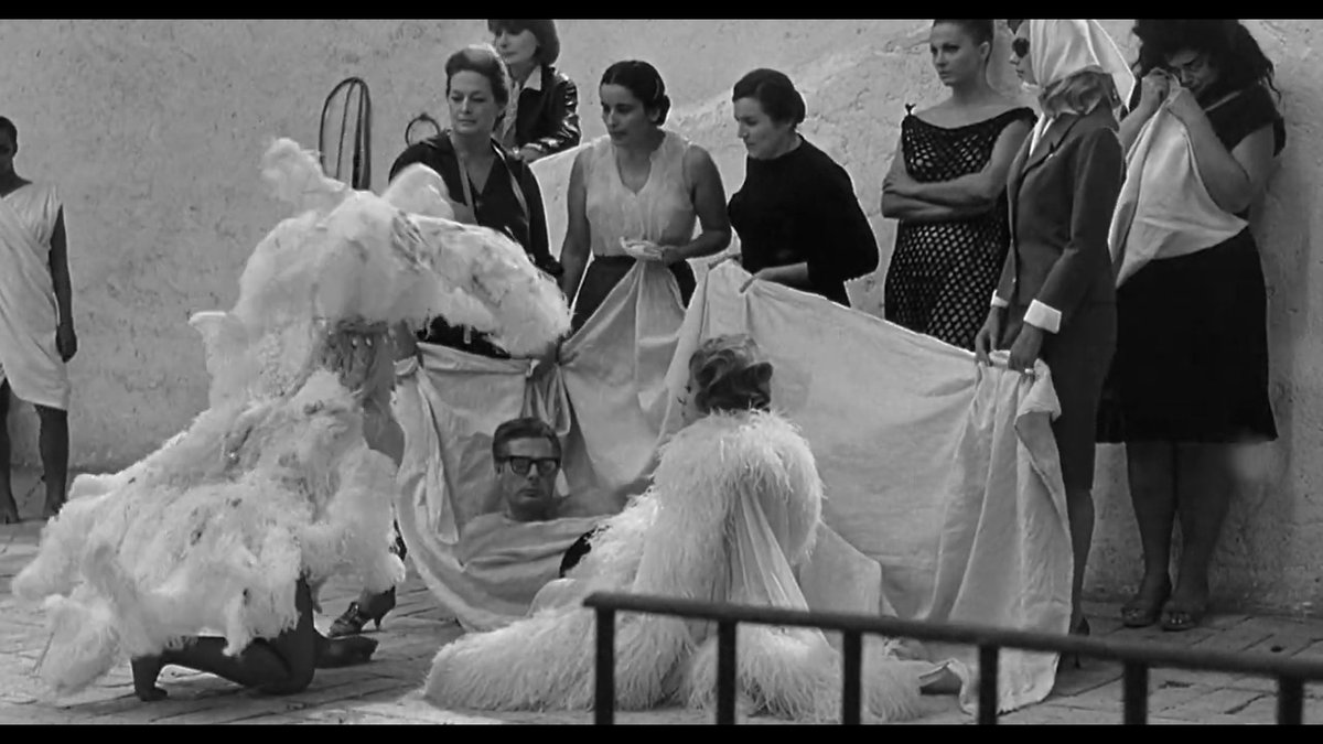 aanchojo's tweet photo. Federico Fellini's 8½ (1963)
#FilmTwitter #filmtwt #MarcelloMastroianni #federicofellini https://t.co/WT4NPvnxuR