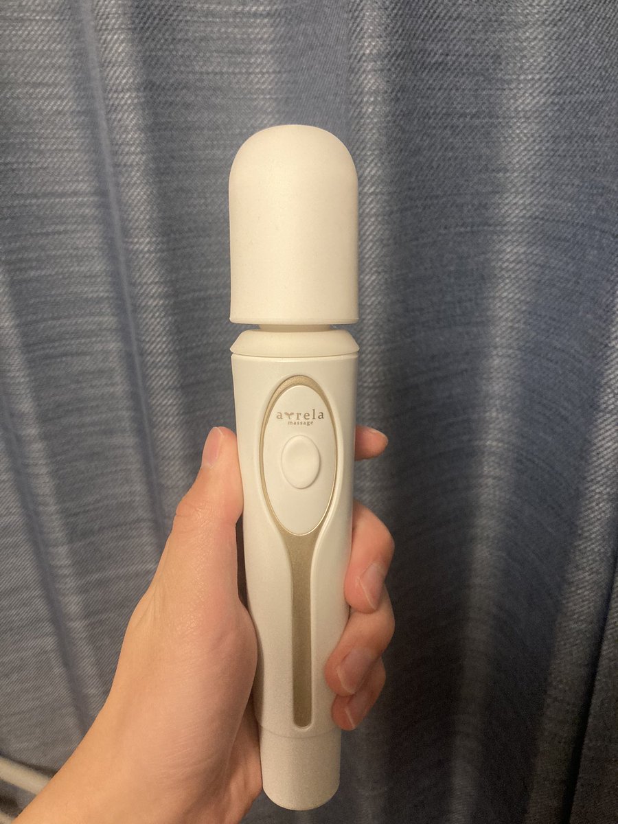 USSmoriwa's tweet photo. 何故か会社から電マ送られてきてて困惑してる https://t.co/CE8duVWydO