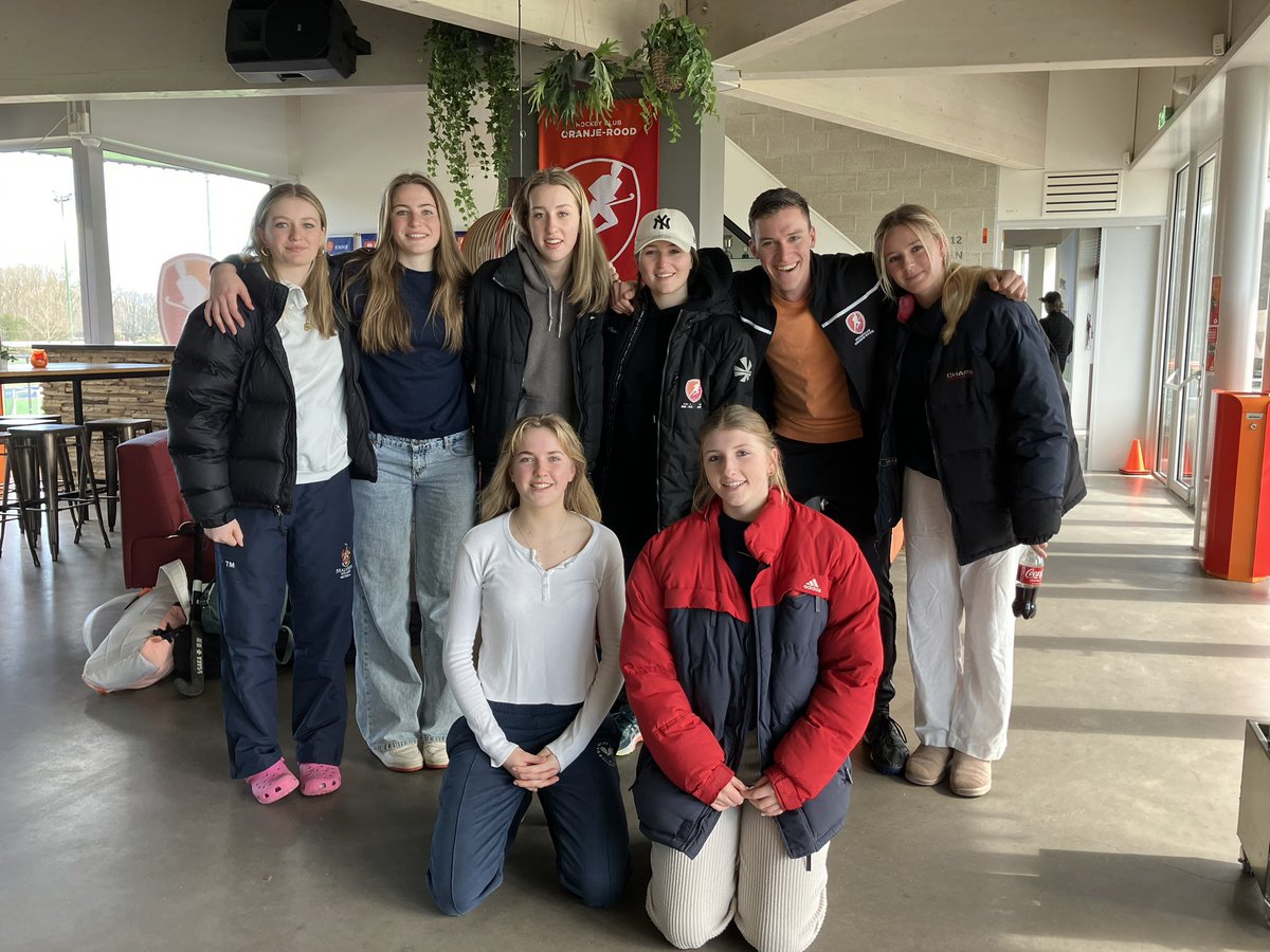 The girls enjoyed their session this morning, ready to take on the game this evening💪