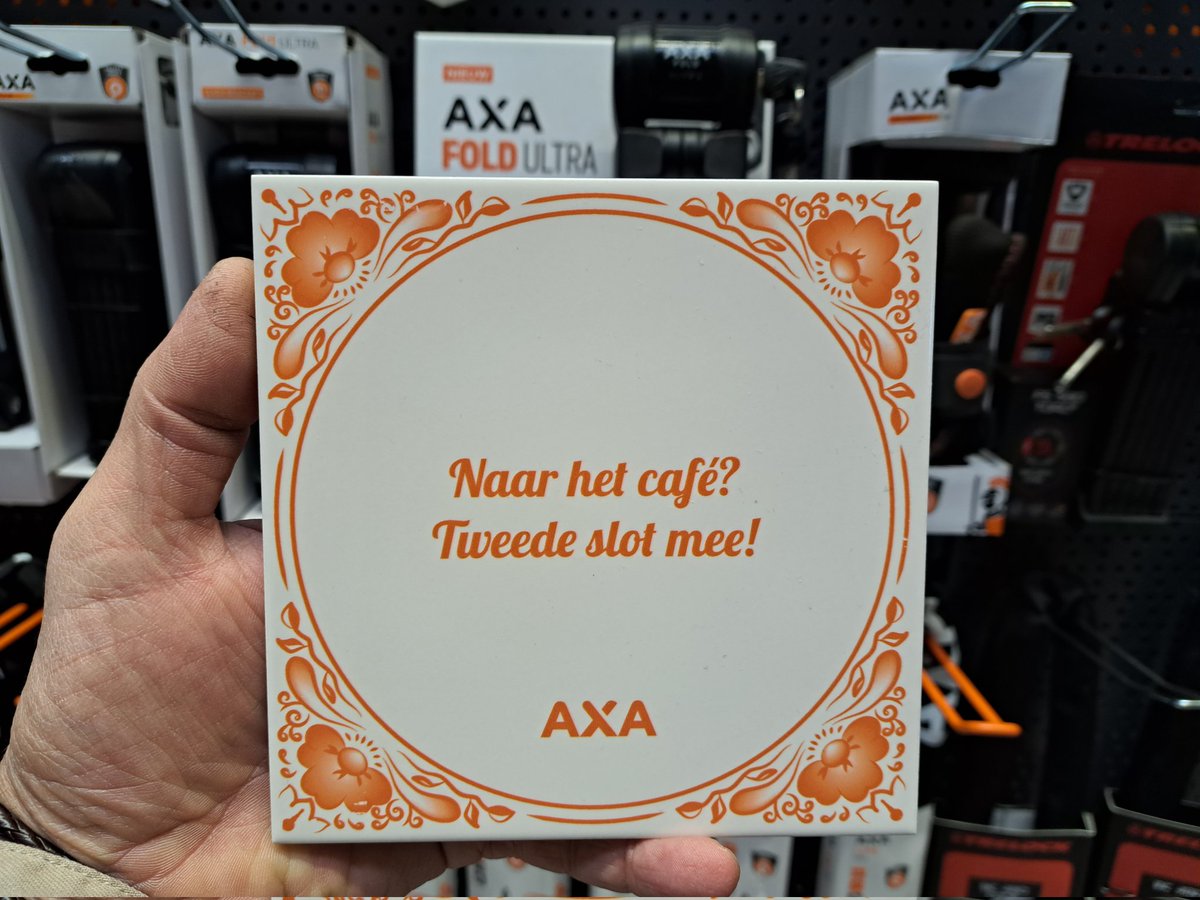 Helaas noodzakelijk 😏.
En vanaf 1 April bij het afsluiten van een #fietsverzekering van #enra noodzakelijk 
#AXAbikesecurety @LouisVerwimpBV