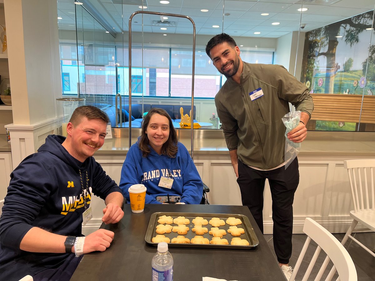 Baking with the families at @rmhcmichiana. Thank you @rmhcmichiana for having my teammates and I at the House today to give back. Doing our part to keep families close at @rmhcmichiana. At the House today! Learn more: rmhcmichiana.org