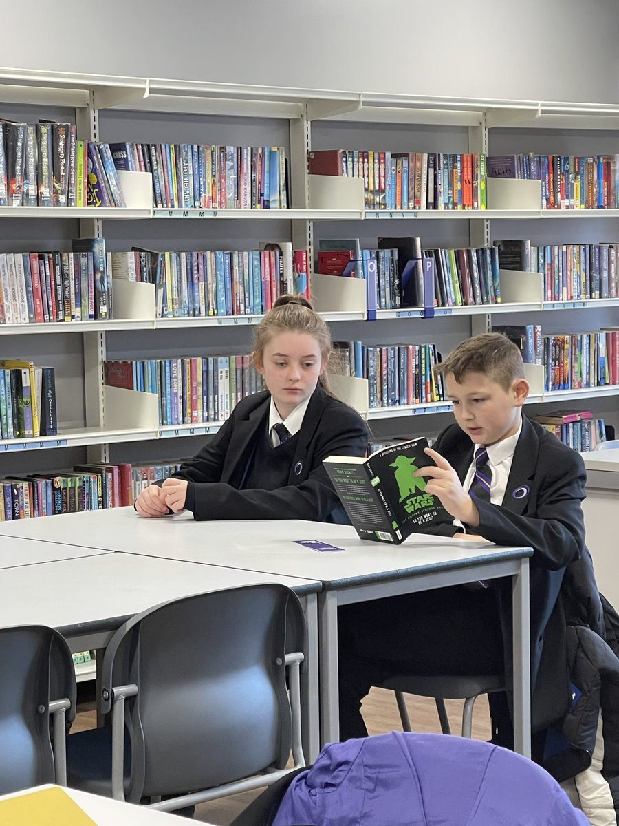 OAHLibrary's tweet photo. The best start to any Monday is time out to read during form ☺️📚#readingchampions @OutwoodHindley https://t.co/Z3AncpFUuE