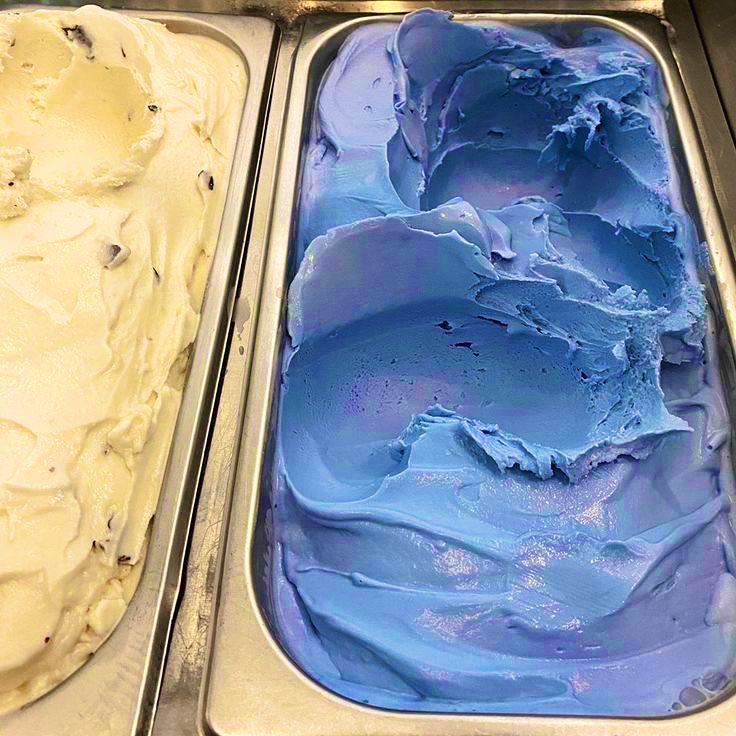 WelcomeToWindys's tweet photo. ☀️ Turn Up Your Summer!

Hate the Heat? visit windy’s now and try our signature “Hello is this Blue Berry Number” Icecream at the windy’s icecream bar! 🫐🍦

☀️For Orders and Inquiries Call or Text 

Korean Hotline •  +82207058008      
U.S Hotline •  (705) 826-8008 https://t.co/FbDAULMhId