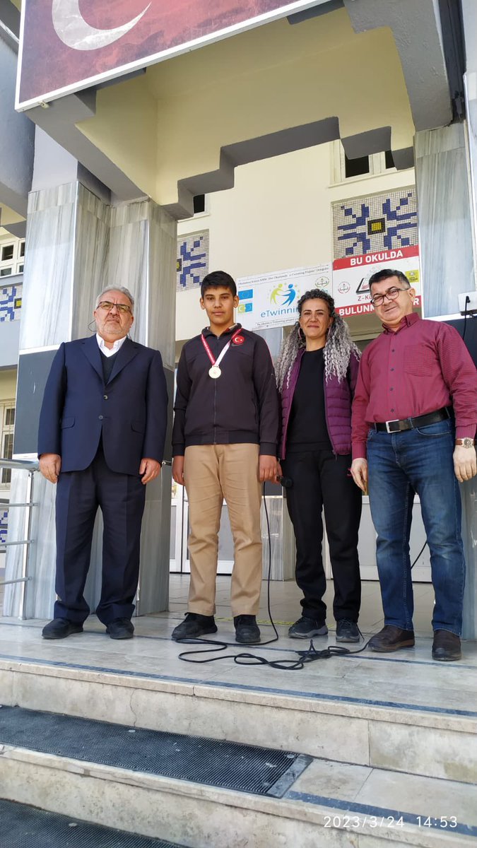 AkabeImam's tweet photo. İlimiz okullar arası Güreş dalında İl birincisi olan öğrencimiz Muhammed Emin DAVRAN ‘I tebrik eder, başarılarının devamını dileriz. #güreş #spor https://t.co/zBQBTTAVpH