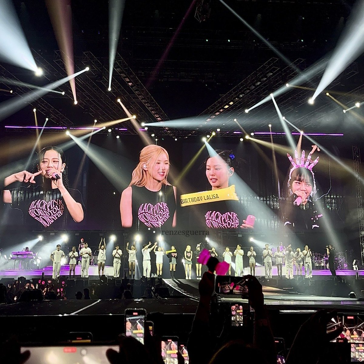 iamrenzesg's tweet photo. What an experience! The concert was a total banger and we really had so much fun! Definitely one of the highlights of my life! Thank you @BLACKPINK 🥹🫶🏻
#BLACKPINK_BORNPINK #MANILA_BULACAN #BLACKPINK_WORLDTOUR https://t.co/ahHchpTvtL