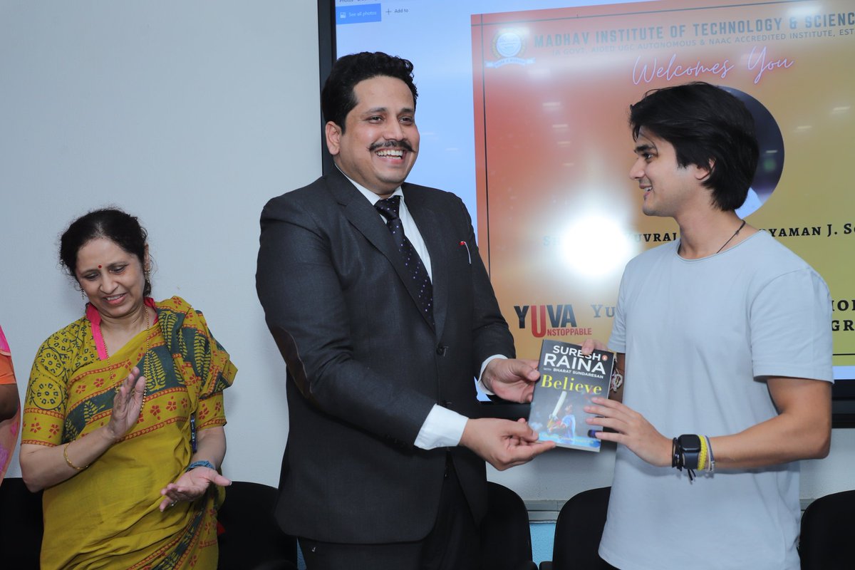 PositiveRishi's tweet photo. Delighted to present @ImRaina book #Believe to Yuvraj Mahanaryaman @AScindia during #YuvaUnstoppable scholarship launch in #MITS #Gwalior @AmitabhShah @UnstoppableYUVA @JM_Scindia

Peace, Love &amp; Positivity 💫
Positive Rishikumar https://t.co/Vd2mBM8YJ7