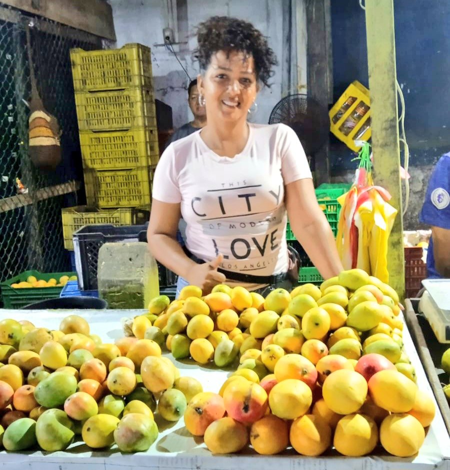 JohannaRoperoA's tweet photo. 𝗠𝗲𝗿𝗰𝗮𝗱𝗼 𝗣𝘂́𝗯𝗹𝗶𝗰𝗼 𝗕𝗔𝗤
¡Madruguen!🌥️

Patilla 1000 Lb
Melón 1000 Lb
Piña 2000 Lb
Papaya 1400 Lb
Zapote 2500 Lb
Níspero 1700 Lb
Aguacate 4000 Lb
Corozo 1700 Lb
Tamarindo 3500Lb
Mango 2500 Lb
T. Árbol  1800 Lb
Lulo 3000 Lb
Ciruela 100 Un
Limón 300 Un
Naranja 500 Un https://t.co/TBYPhpwKRC