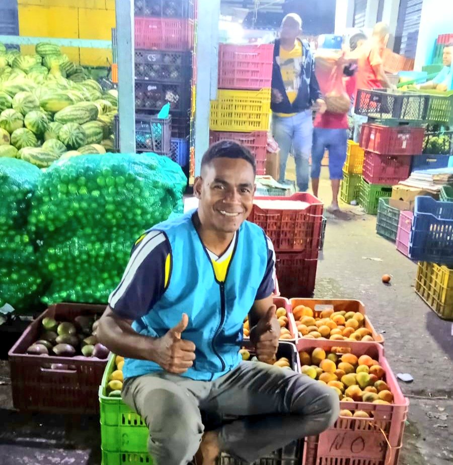 JohannaRoperoA's tweet photo. 𝗠𝗲𝗿𝗰𝗮𝗱𝗼 𝗣𝘂́𝗯𝗹𝗶𝗰𝗼 𝗕𝗔𝗤
¡Madruguen!🌥️

Patilla 1000 Lb
Melón 1000 Lb
Piña 2000 Lb
Papaya 1400 Lb
Zapote 2500 Lb
Níspero 1700 Lb
Aguacate 4000 Lb
Corozo 1700 Lb
Tamarindo 3500Lb
Mango 2500 Lb
T. Árbol  1800 Lb
Lulo 3000 Lb
Ciruela 100 Un
Limón 300 Un
Naranja 500 Un https://t.co/TBYPhpwKRC