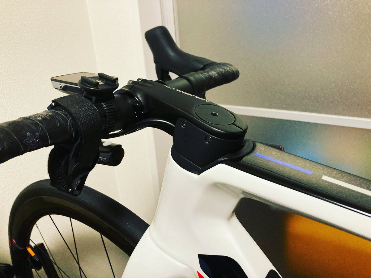 genki_cyclist's tweet photo. コラムカットしました❗️

めちゃスッキリ〜🥰

#ロードバイク  #コラムカット
#LOOK795 https://t.co/i7Wz9zIEhL