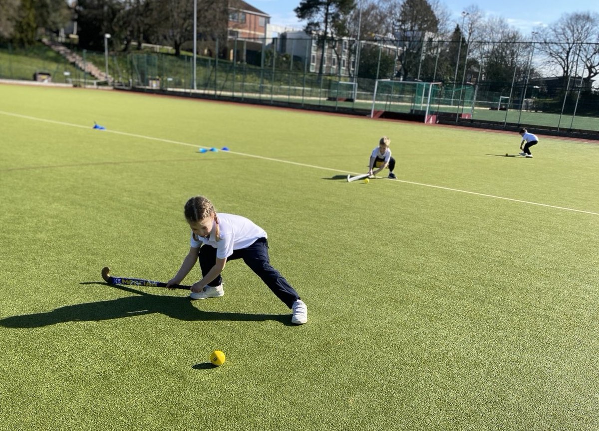 Year 2 enjoyed their last hockey session of the Lent Term in the beautiful Spring sunshine. #BromsYr2 #BromsSport #PELesson