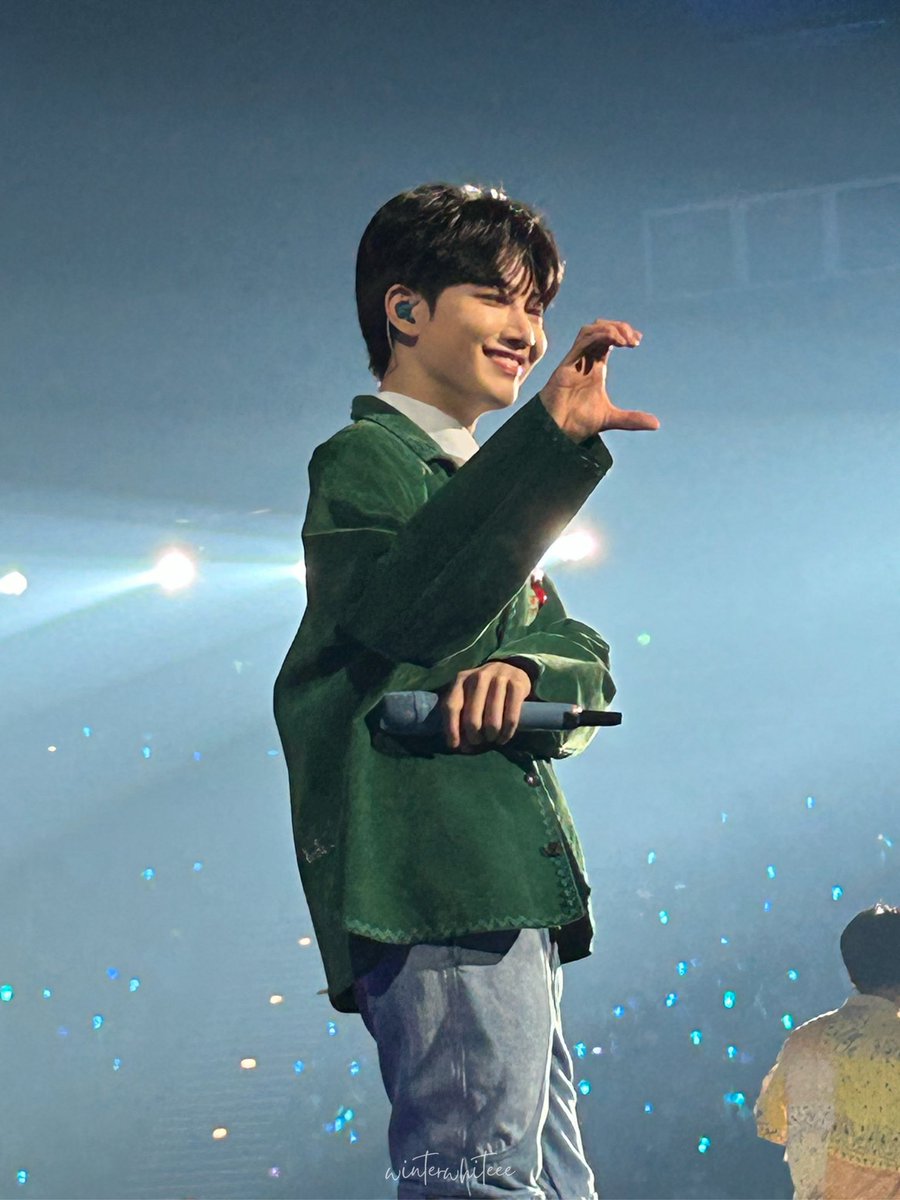 winterwhiteee's tweet photo. 항상 겸손한 규💫

#JUNKYU #준규 #KIMJUNKYU #김준규
#TREASURE #트레저
#TREASURE_HELLO_ASIA_TOUR https://t.co/woFePfNvKx