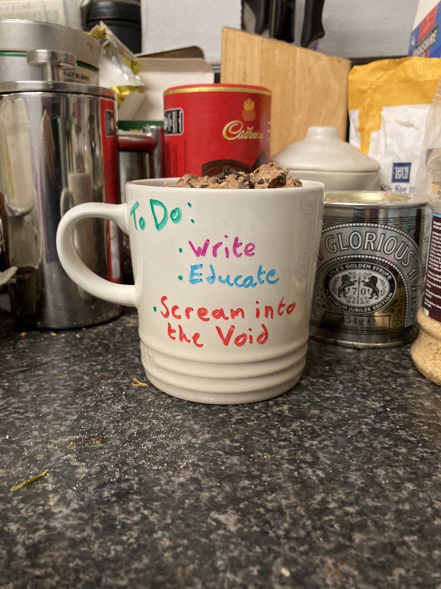 ahcrowley_a's tweet photo. I have dry-erase markers, and this #MondayMug has a plan of action. https://t.co/MIJ97F00r7