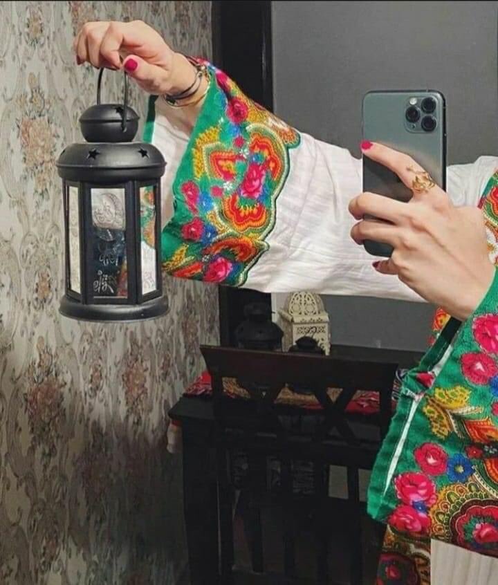 ayynh2's tweet photo. اختره ته به ښایسته وې😊
خو ماذدیګر دې روژې بیل مزه کوینه😍 https://t.co/MY5EAXUIZN