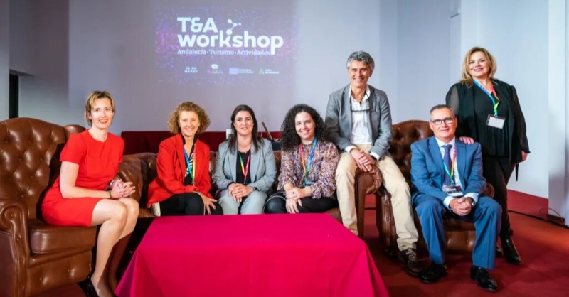 nexusandalucia's tweet photo. ¿Qué son los eventos híbridos en turismo? 

Nuestro colaborador @JuFlorian nos cuenta las ventajas de estos eventos cada vez más populares, analizando el caso de la 2ª edición de T&amp;A Workshop: Conecta con tu mercado, que celebramos el 22/03, en @hesantodomingo

#TyAWorkshop23