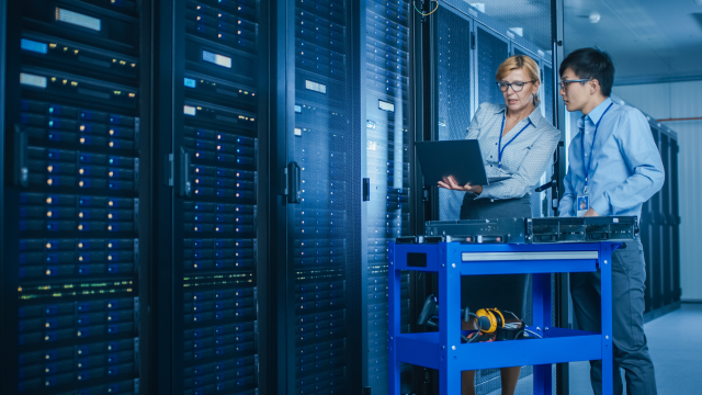 akrantz71's tweet photo. If your organization needs to increase agility when faced with complex problem solving, our #InfrastructureServices experts can help. Reach out to me with your questions! #ITServices #cdwsocial https://t.co/Vp8Jz2wEfI https://t.co/LMuWmWBcTd