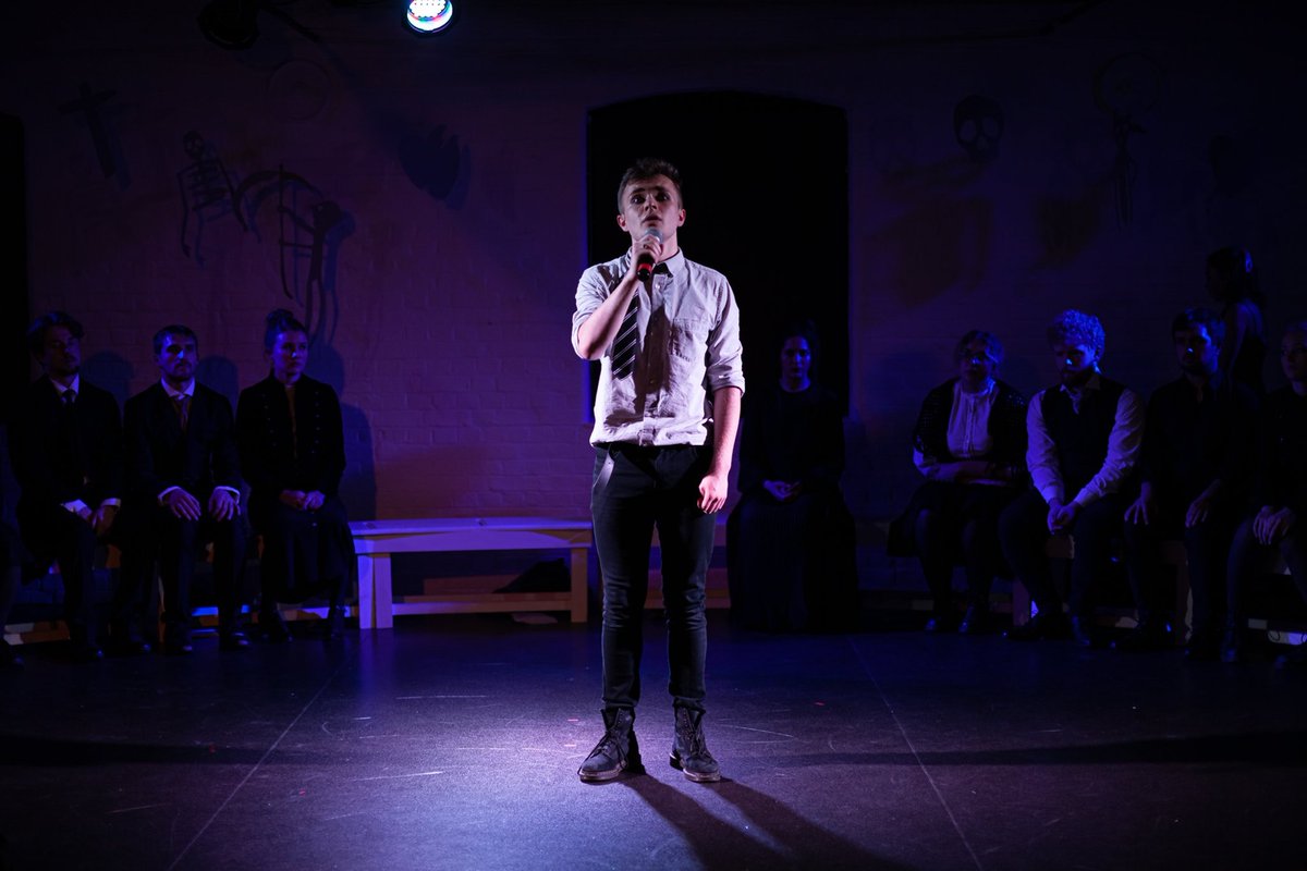 Discarded Nut Theatre Company tweet media