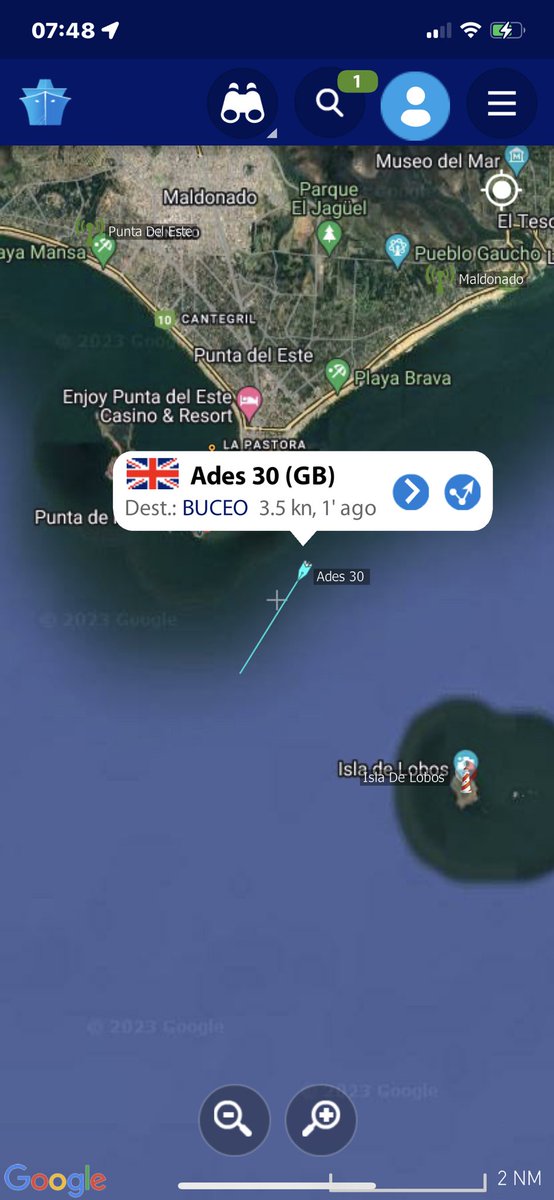 emepege's tweet photo. #ahora un grupo de catorce nadadores partió a las 07:00 desde la #playa de Los Ingleses de Punta del Este. ¿Objetivo? Llegar a la #isla de #Lobos. La #embarcacion #Ades 30 los acompaña y los traerá de regreso https://t.co/c05zbyEryQ