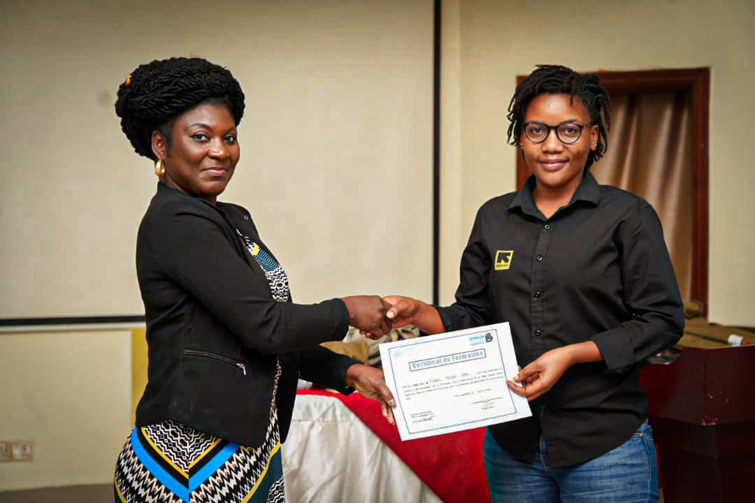 UNFPARDC's tweet photo. 𝐈𝐓𝐔𝐑𝐈
✅Formation à #Bunia de  3⃣0⃣ points focaux membres du réseau de Protection à l’Exploitation &amp; Abus Sexuels (#PSEA).
✅Une formation des formateurs en modules interagence de #PSEA
#PPSSP
@USAID https://t.co/8laoPklm1q