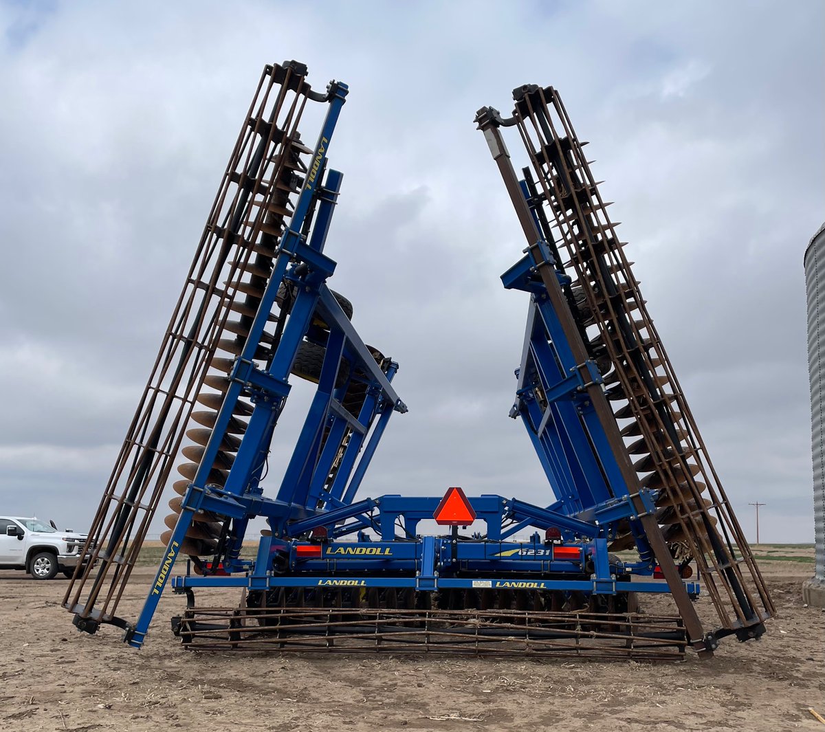 Paige Clawson tweet media