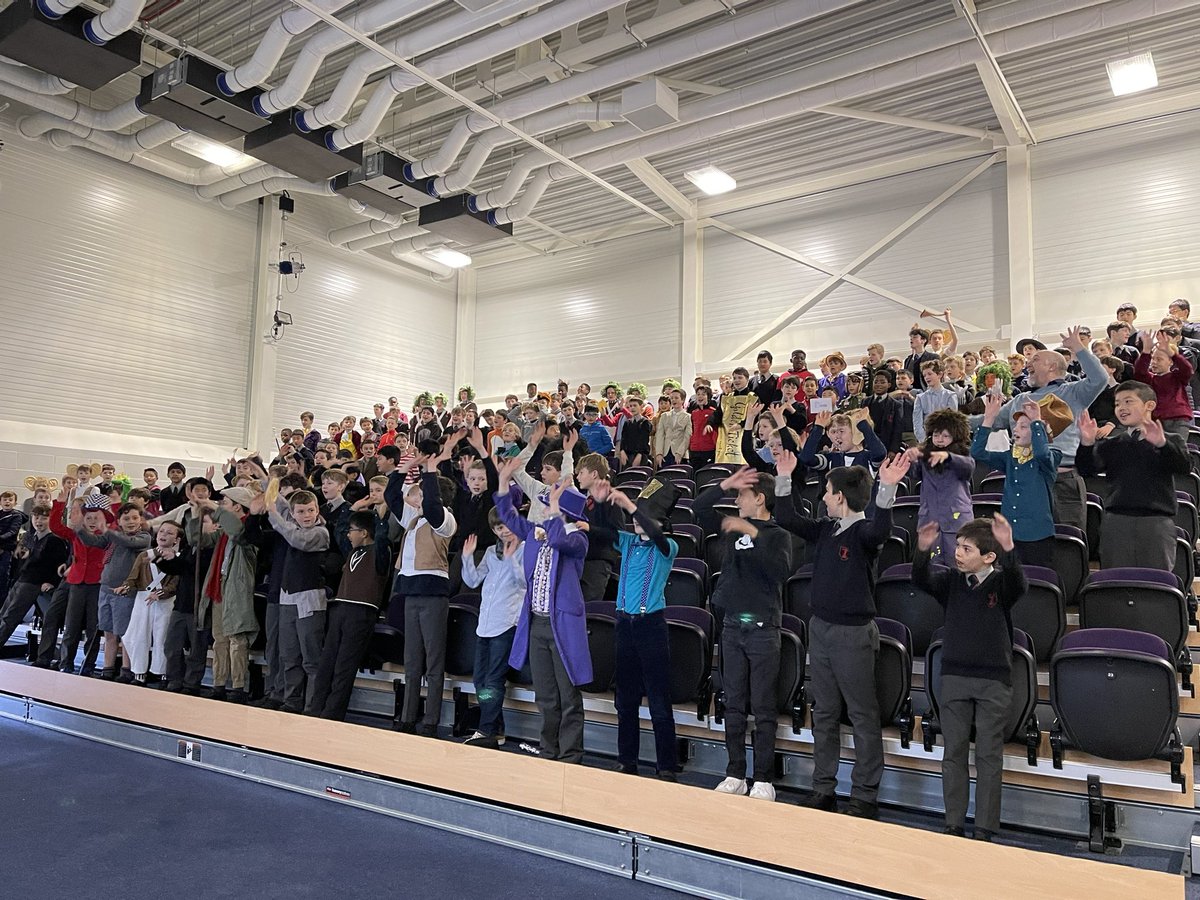 HMnewbeacon's tweet photo. Head Boys raiding the Head’s study, fantastic NBPA party, #RoaldDahl day and final assembly @thenewbeacon https://t.co/iz2FEhTI4l