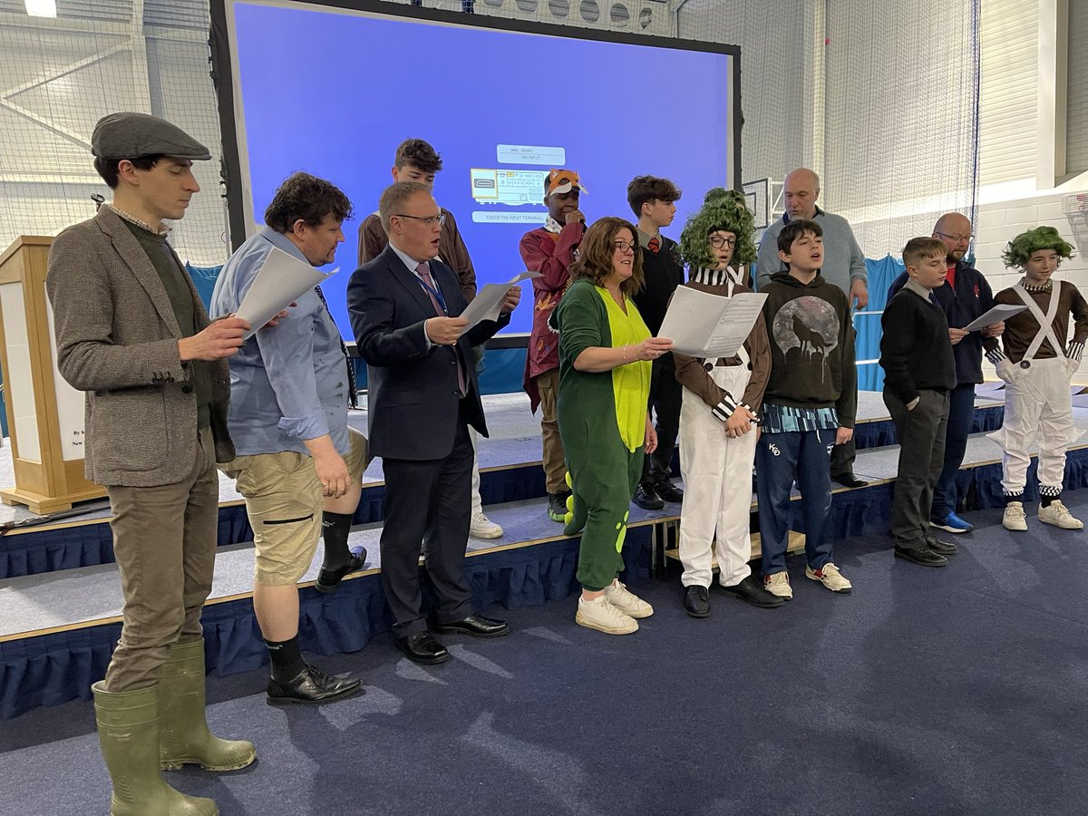 HMnewbeacon's tweet photo. Head Boys raiding the Head’s study, fantastic NBPA party, #RoaldDahl day and final assembly @thenewbeacon https://t.co/iz2FEhTI4l