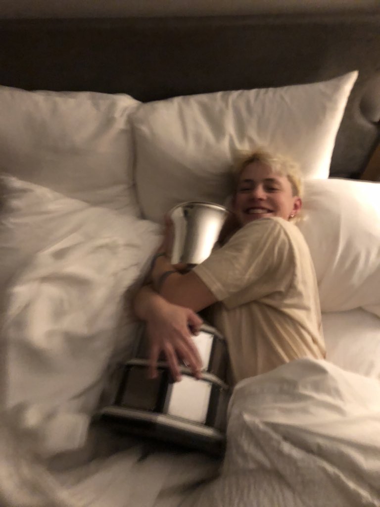 tuffmustard's tweet photo. Goodnight folks ❤️ https://t.co/dTFqEklBjy