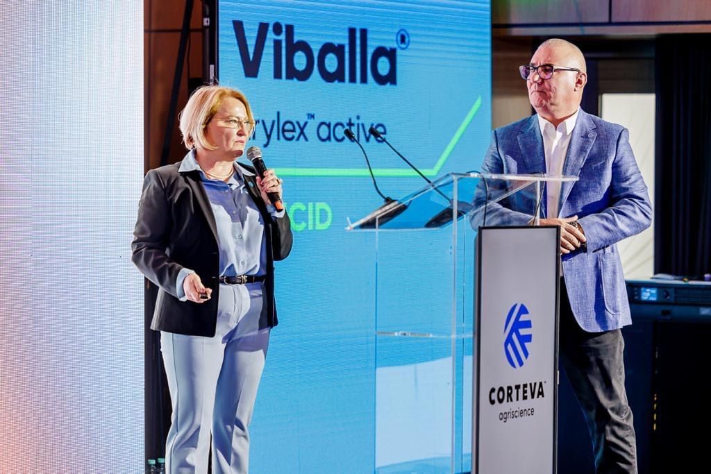 MonicaSorribas_'s tweet photo. Great news - Corteva has launched three new products for the Romanian market - #Viballa® and #Principal®Forte herbicides and #Verben™ fungicide are now available – to support farmers with best-in-class innovative solutions.
#TogetherWeGrow https://t.co/KRt14s0W65