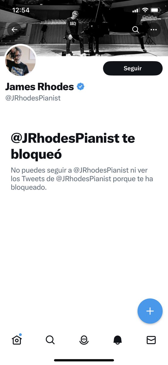 OrgulloLocoMad's tweet photo. Su respuesta cuando le confirmamos que se dan electroshocks y se ata también en las plantas infantiles. Nos queda claro a quién defiende usted, @JRhodesPianist https://t.co/v4bK037nQb