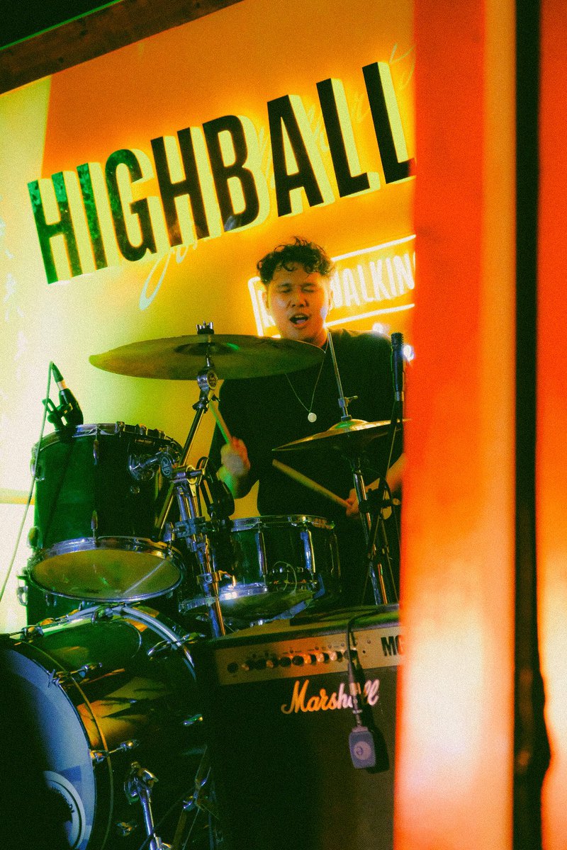 SepiaTimesMusic's tweet photo. Had such a fun time with you all last Friday @JohnnieWalkerPH ⚡️ did you peep the new song? 😉

Photos by @TheBinsoy https://t.co/572E51jKge