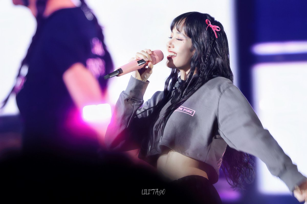 230318
HBD BABYSA💗
#BLACKPINK #블랙핑크 #LISA #리사 
#26EdelweissForLISA
#TheGreatestLalisaDay
#락스타_팝스타_라리사_생일날