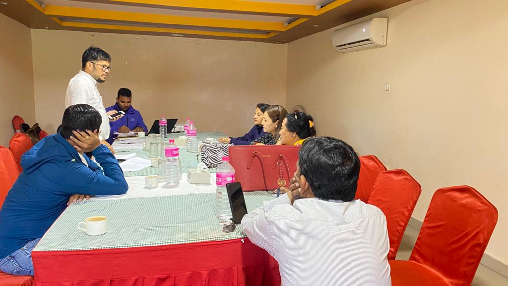 #HappeningNow : #Meeting with #SubMetrolevel #WASHtaskforce of #NepalgunjSubMetropolitanCity @WASHSDG  
<a href="/SnvNepal/">SNV Nepal</a> <a href="/ShresthaRaj98/">Raju Shrestha</a> <a href="/krishnagc/">Krishna G.C.</a> <a href="/GaffarA13256351/">Gaffar Ali</a>