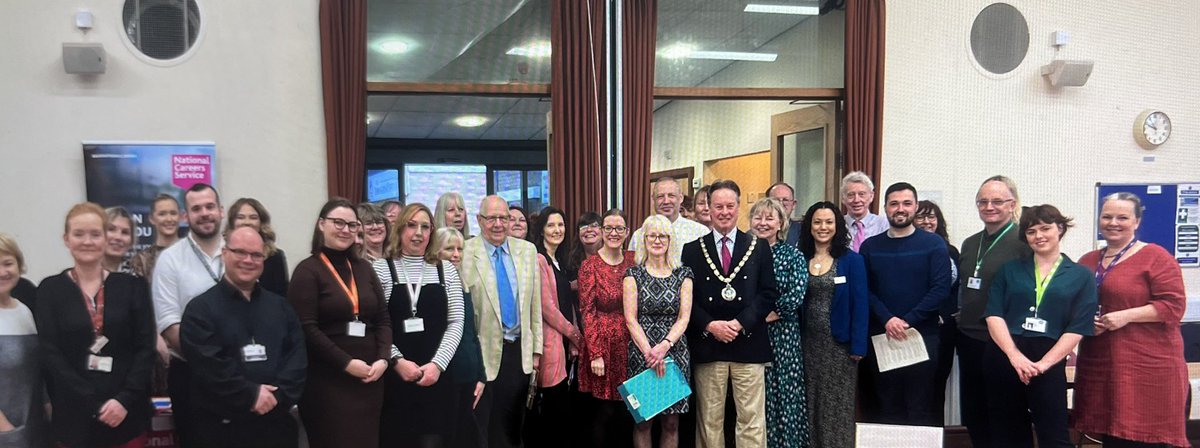 James Hoare, Mayor of #Lymington opened our Jobs Fair on Thursday.  176 Jobseekers met with 10 Employers and several Providers about available opportunities and support. 234 employer interviews took place and outcomes awaited! Great work everyone 👏🏻 <a href="/KateCurtisDWP/">Kate Curtis</a>