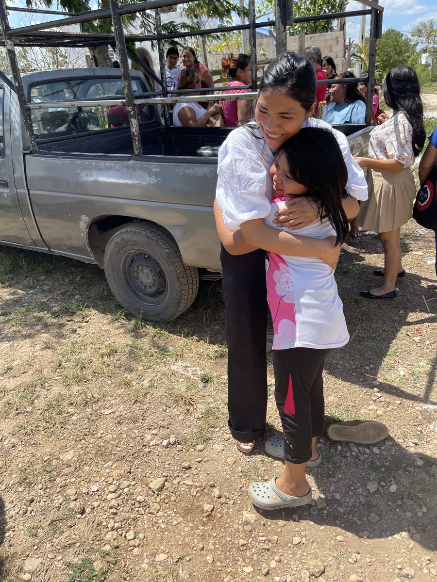 Isabel dio su testimonio a familias que han sufrido el abuso de niños y niñas. Isabel hoy estudia Negocios Internacionales y tiene un corazón lleno de amor para comprender el dolor, ella llegó a Fundación Camino a Casa a los 6 años, hoy tiene 19 años.