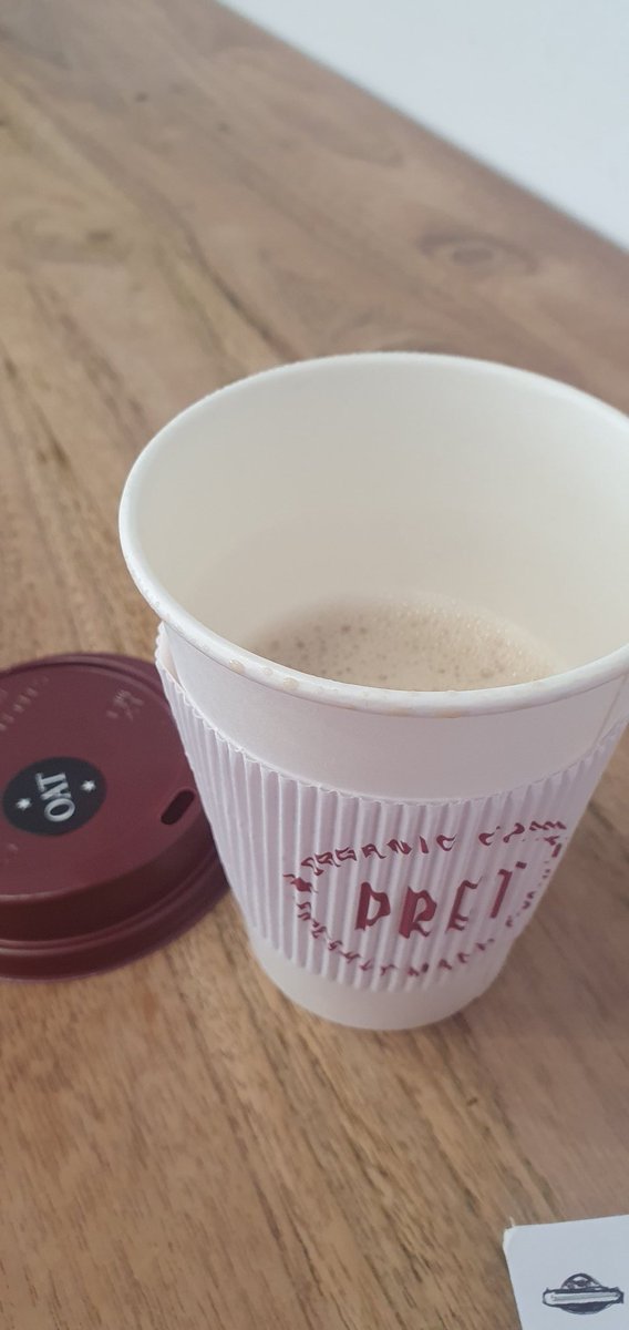 Geanaus's tweet photo. @Pret ordered 5 drinks and my two Oat Chai latte's are half empty. You would think in Central London Covent Garden you could get a full cup. This is a JOKE!
Whats the answer to this and yes I have my receipt. https://t.co/iPtLPnE1JG