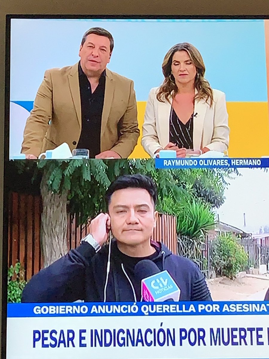 luciavou's tweet photo. Estos dos comunistas desgraciados de ⁦@chilevision⁩ con cara de compungidos pero Chile sabe que estas basuras ODIAN a ⁦@Carabdechile⁩‼️ https://t.co/9m5IrDE5Jt