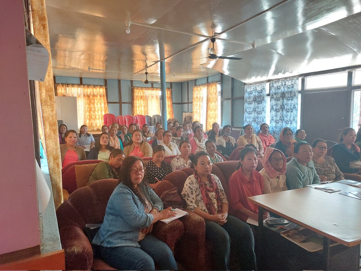 ChukitL's tweet photo. Awareness programme  on Palliative Care  to community  people  at Sumbuk village  under SADAM HWC.@USAID_NISHTHA @AyushmanHWCs @Jhpiego @SusanPradhan18 https://t.co/KiFoUxwMiB