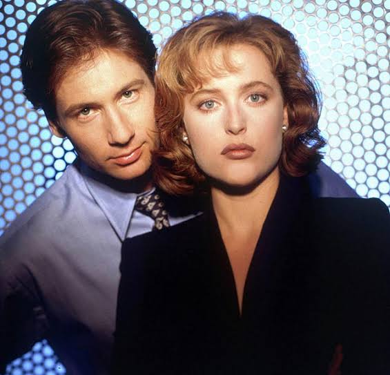 Gillian Anderson and David Duchovny - TXF Press photos by Michael Grecco, 1993.