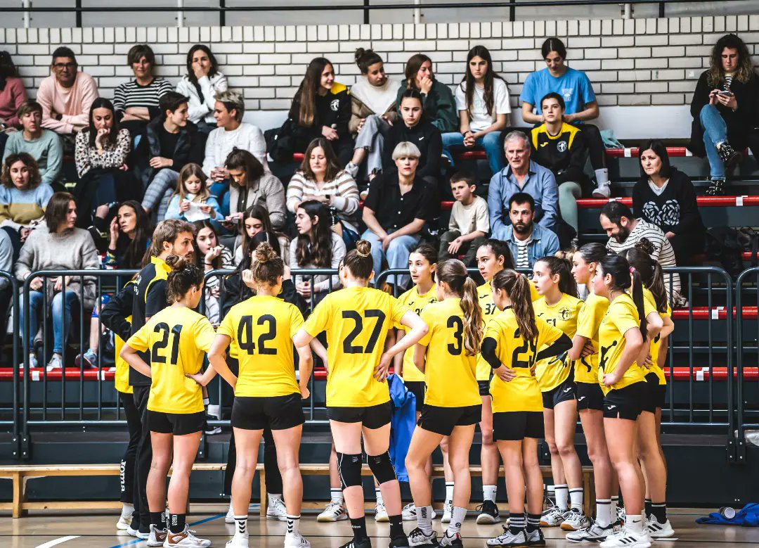 OrioEraginEskubaloia tweet media