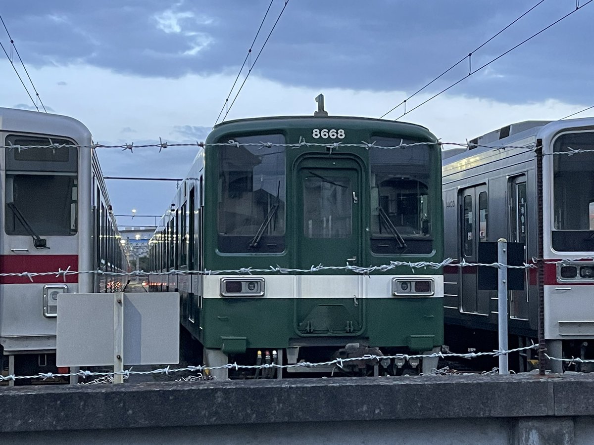 Rail_Channel's tweet photo. 2023.3.27の #春日部支所
#804F と入れ替わりで #855F が来てますね。#801F は改正後まだ運用に入らず
#800型 #850型 #8000系 #8568F #70090型 #71794F https://t.co/LdQv0tMSEd